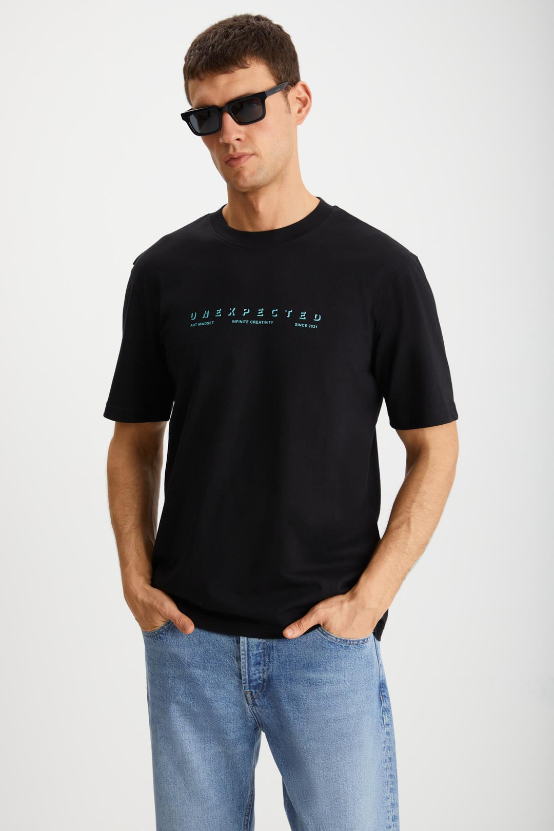 KINGSLEY Erkek %100 Pamuk Baskılı Kısa Kollu Regular Fit Siyah T-Shirt