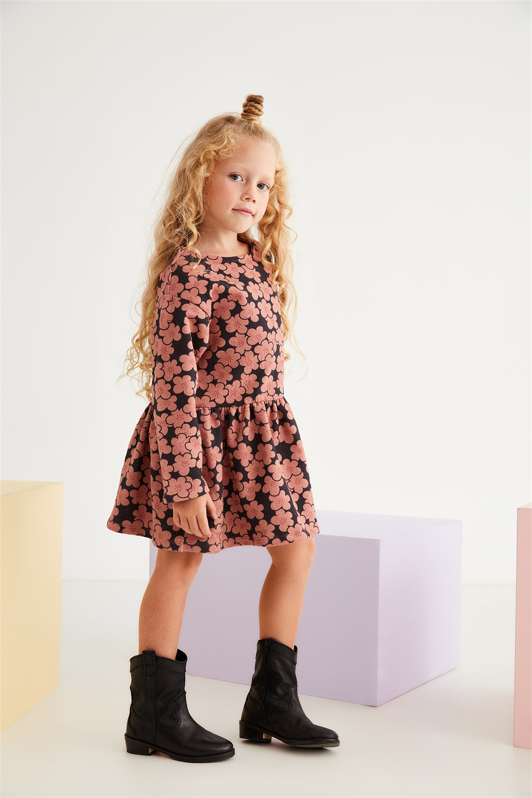 KIT Kız Çocuk Pembe Desenli Bisiklet Yaka Comfort Fit Elbise