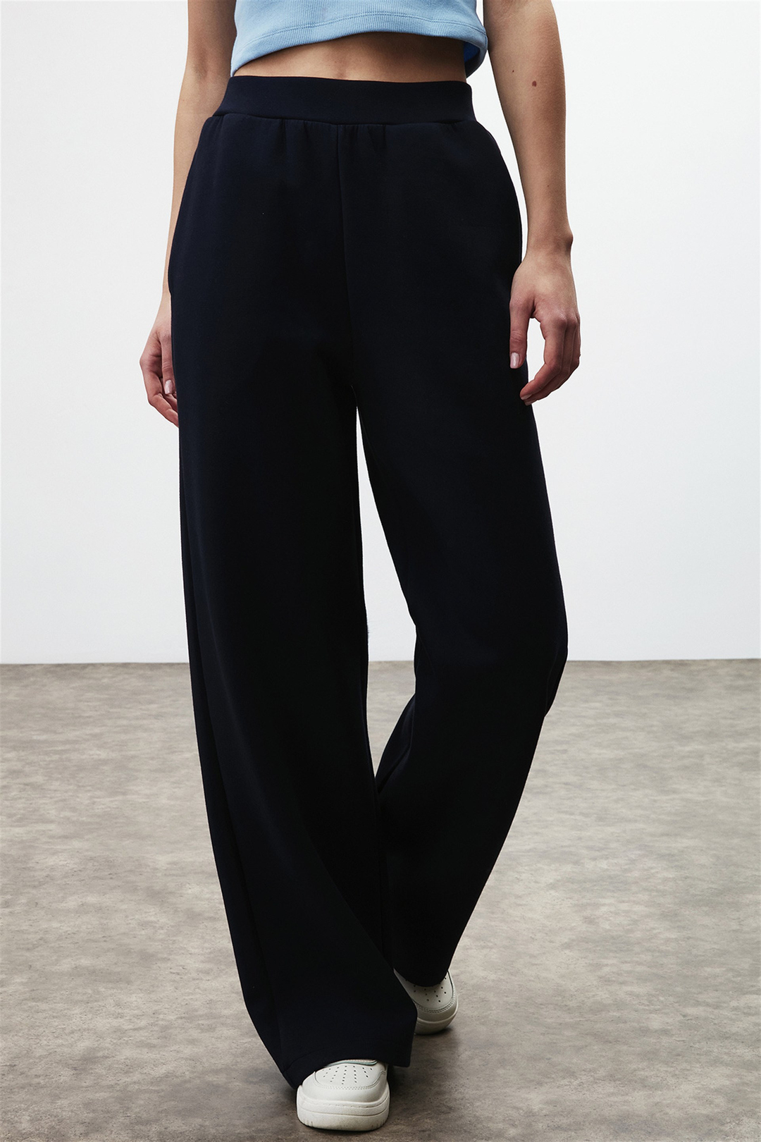 LEILA Kadın Siyah Düz Renk  Comfort Fit Pantolon