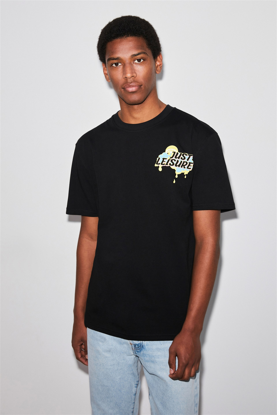 LEISURE Erkek Siyah Baskılı Yuvarlak Yaka Regular Fit T-Shirt