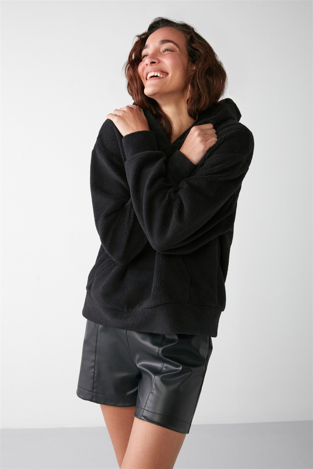 LENORA Dokuma Oversize Siyah Tekli Sweatshirt