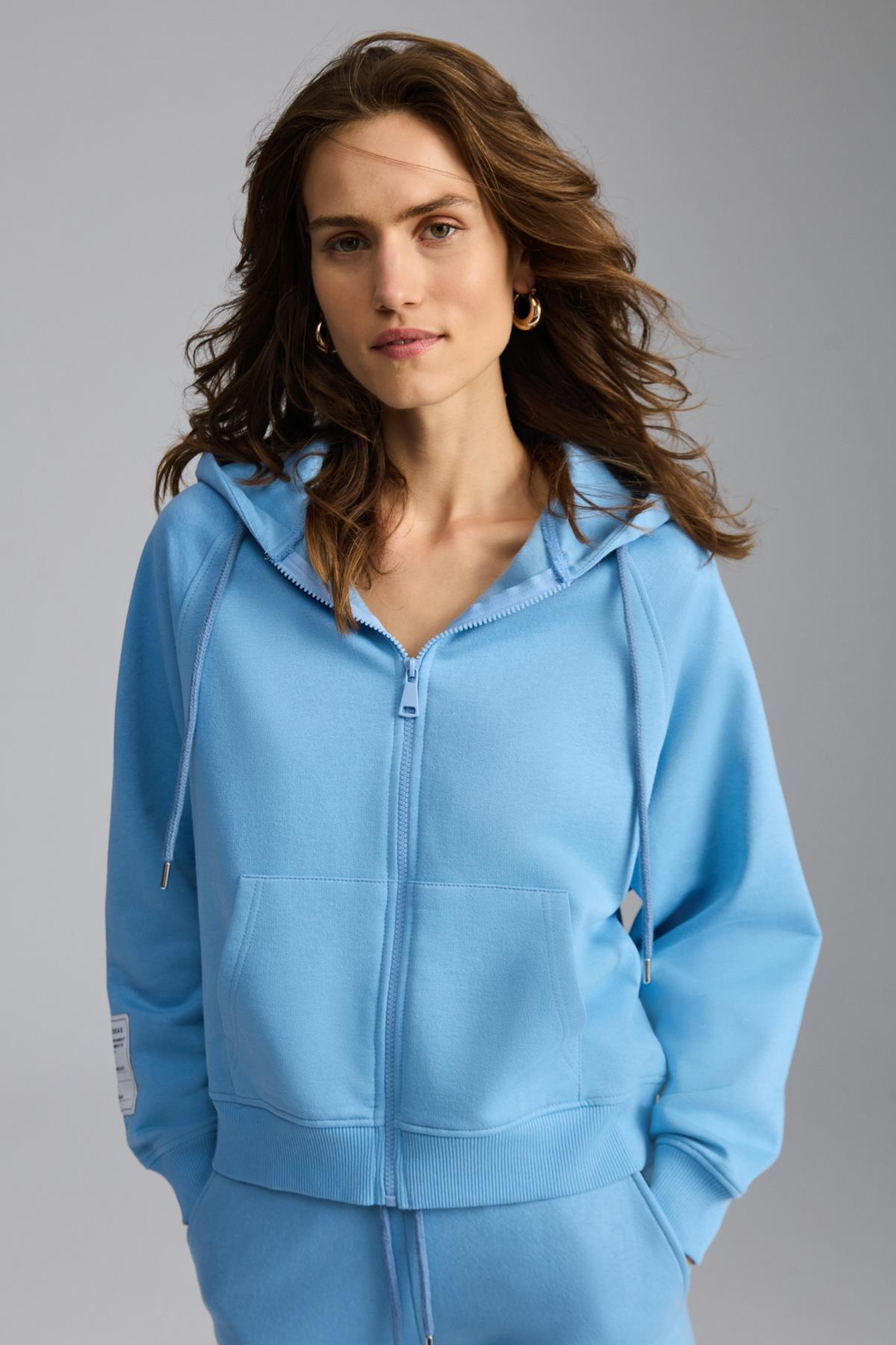 LYKA Kadın Organik Pamuk 3 İplik İçi Şardonlu Süs Etiketi Detaylı Regular Mavi Hoodie