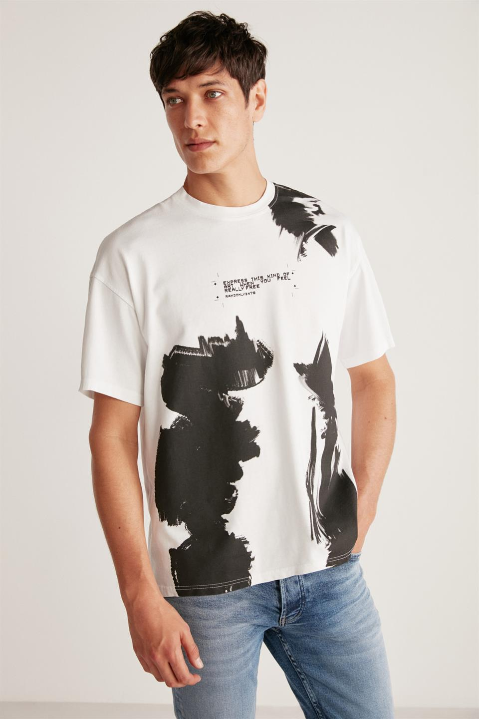 MAKAROV Örme Oversize Beyaz  T-Shirt