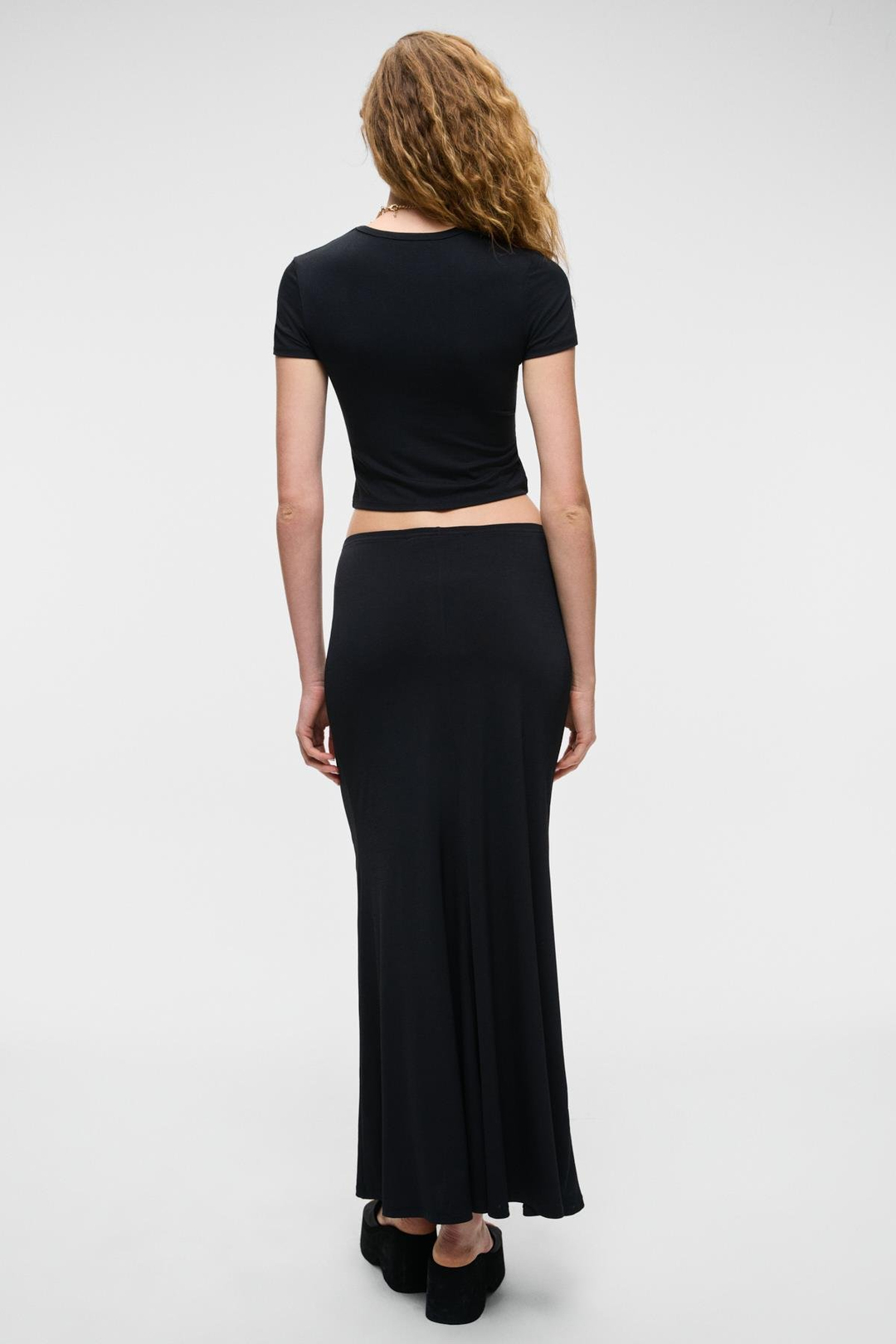 MIALTIH Kadın Uzun Büzgü Detay Regular Siyah Etek