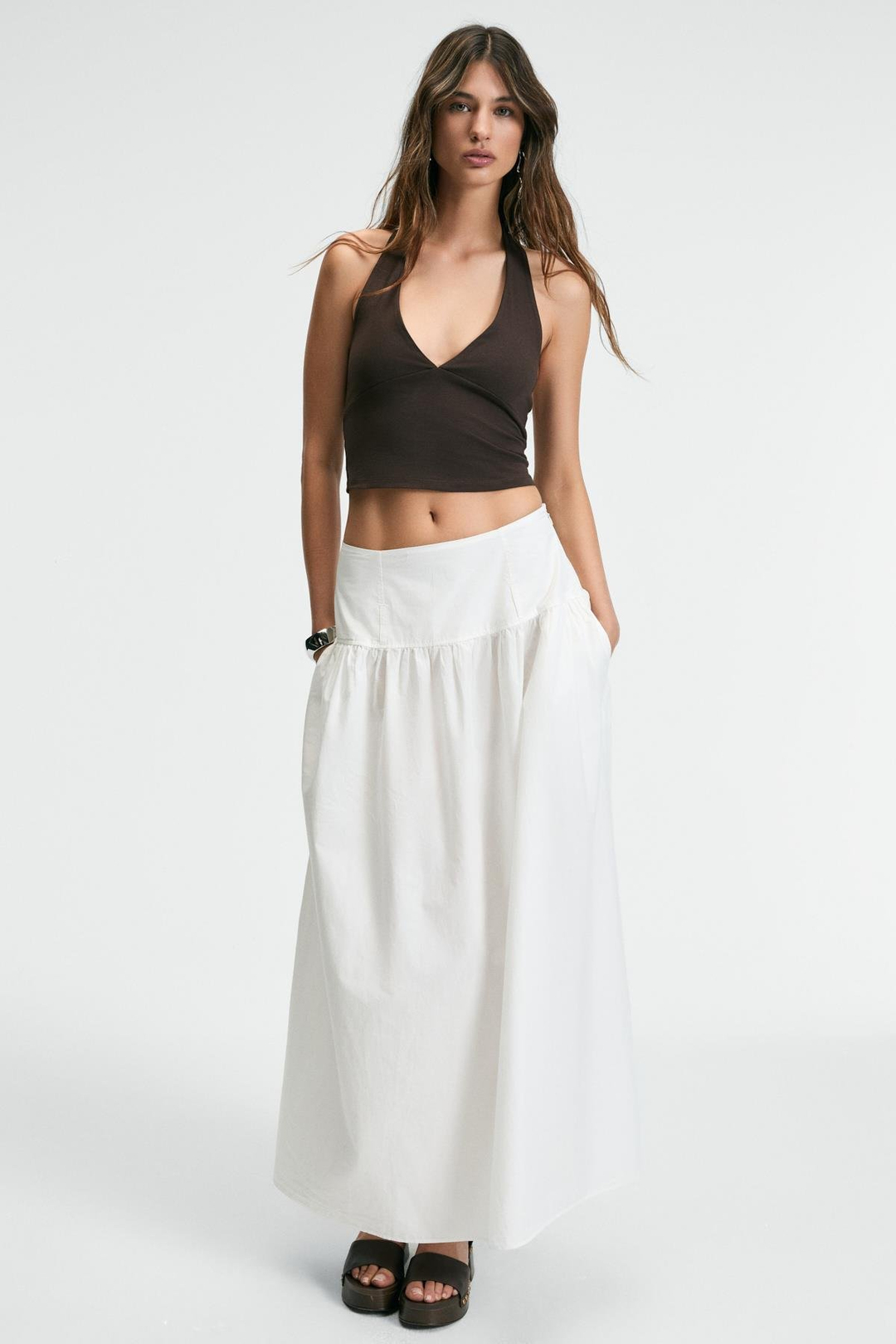 MORIENNE Kadın Halter Yaka Kalın Askılı Sırtı Açık Crop Kahverengi Bluz