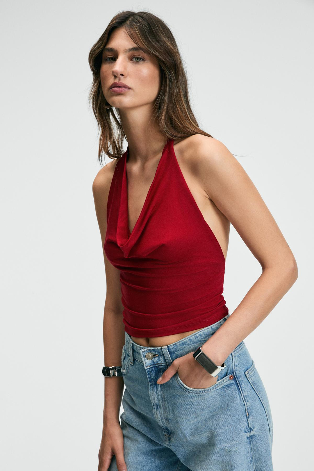 NESLIVA Kadın Degaje Halter Yaka Kalın Askılı Sırtı Açık Crop Kırmızı Bluz