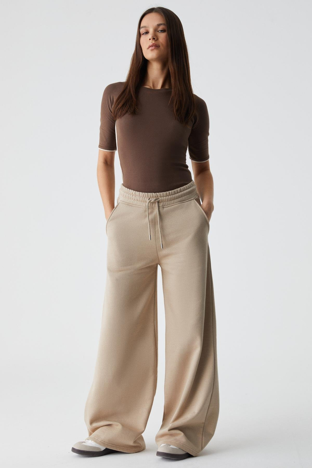 NETTA Kadın Oversize Fit Lastikli Bel Bej Eşofman Altı