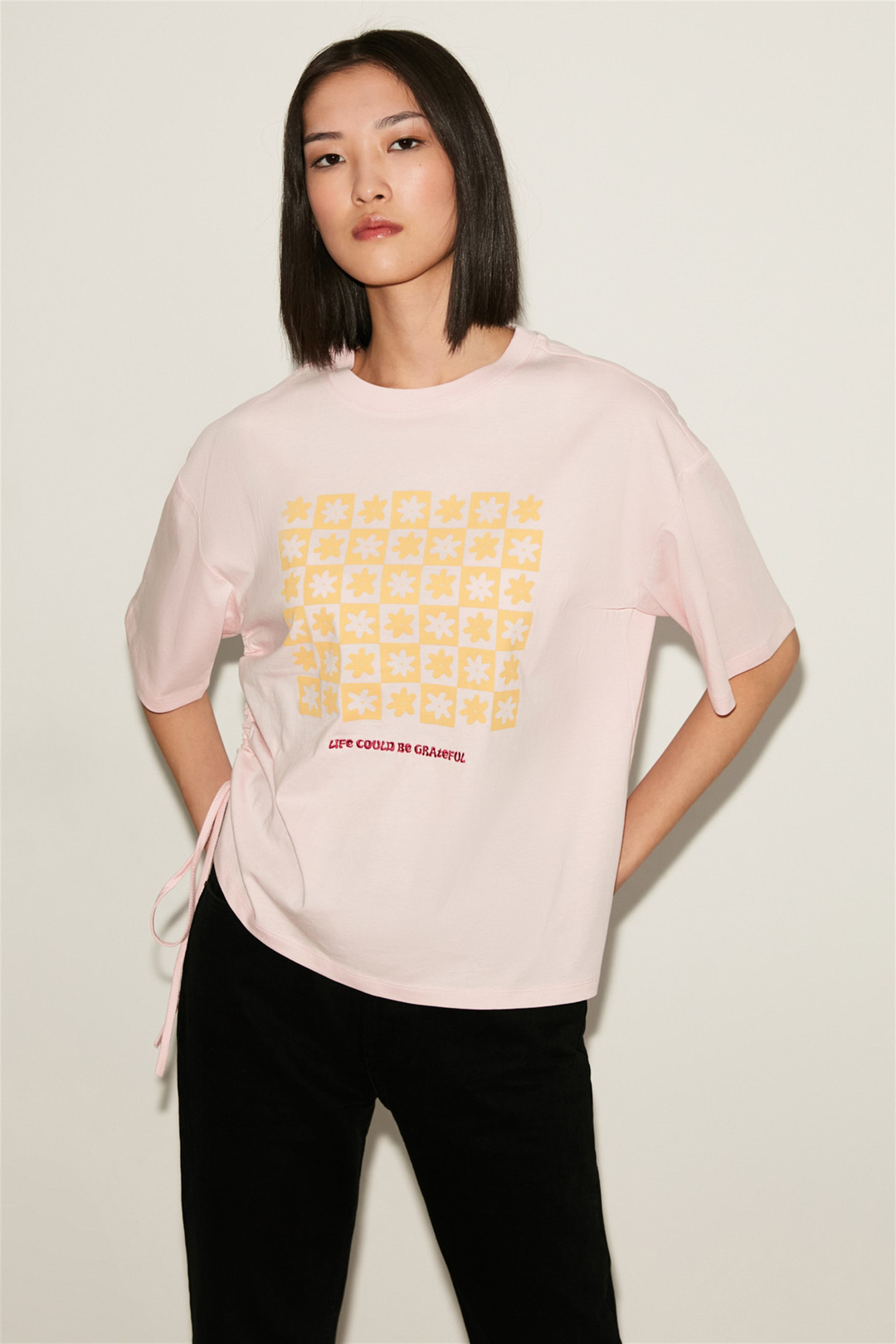 NORI Kadın Pembe Baskılı Yuvarlak Yaka Comfort Fit T-Shirt