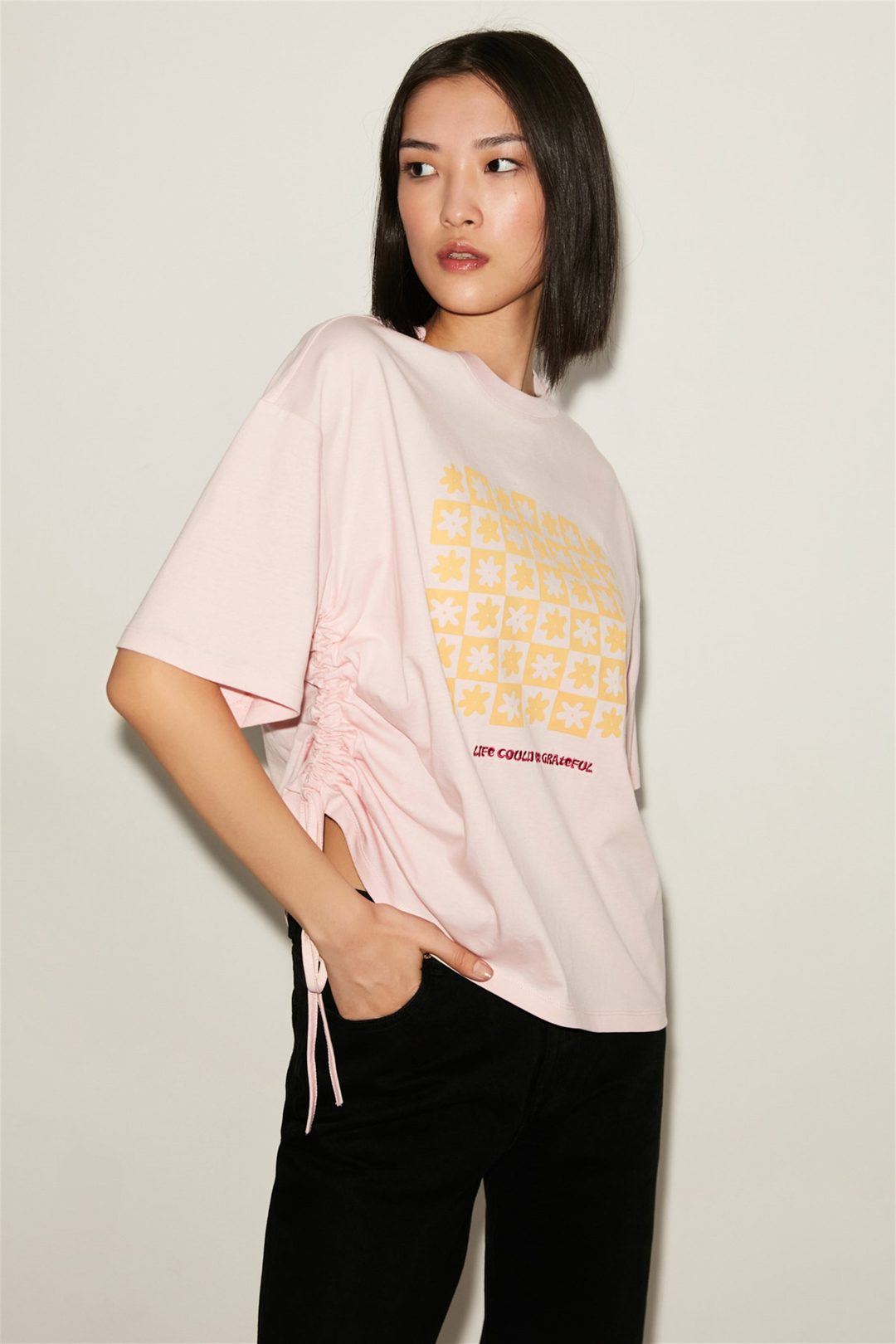 NORI Kadın Pembe Baskılı Yuvarlak Yaka Comfort Fit T-Shirt