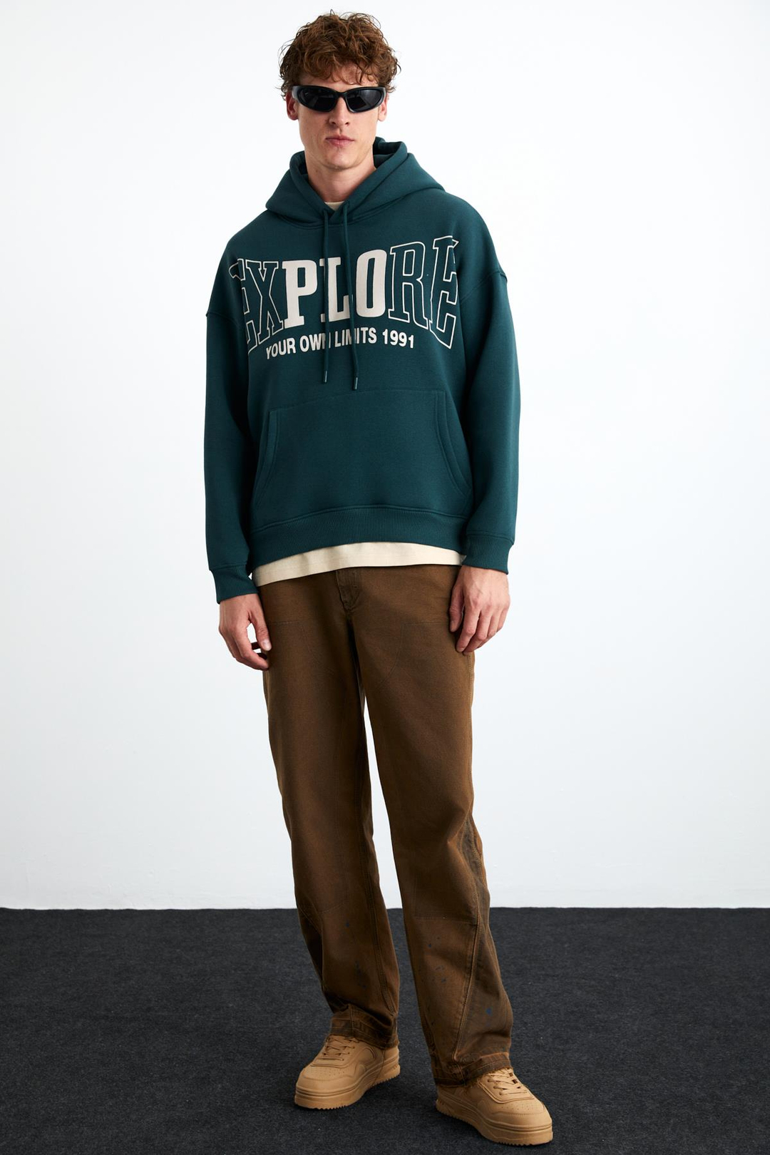 OKSAKA Erkek Oversize Fit Önü Baskılı Kapüşonlu Kordon Detaylı Kanguru Cepli Yeşil Sweatshirt