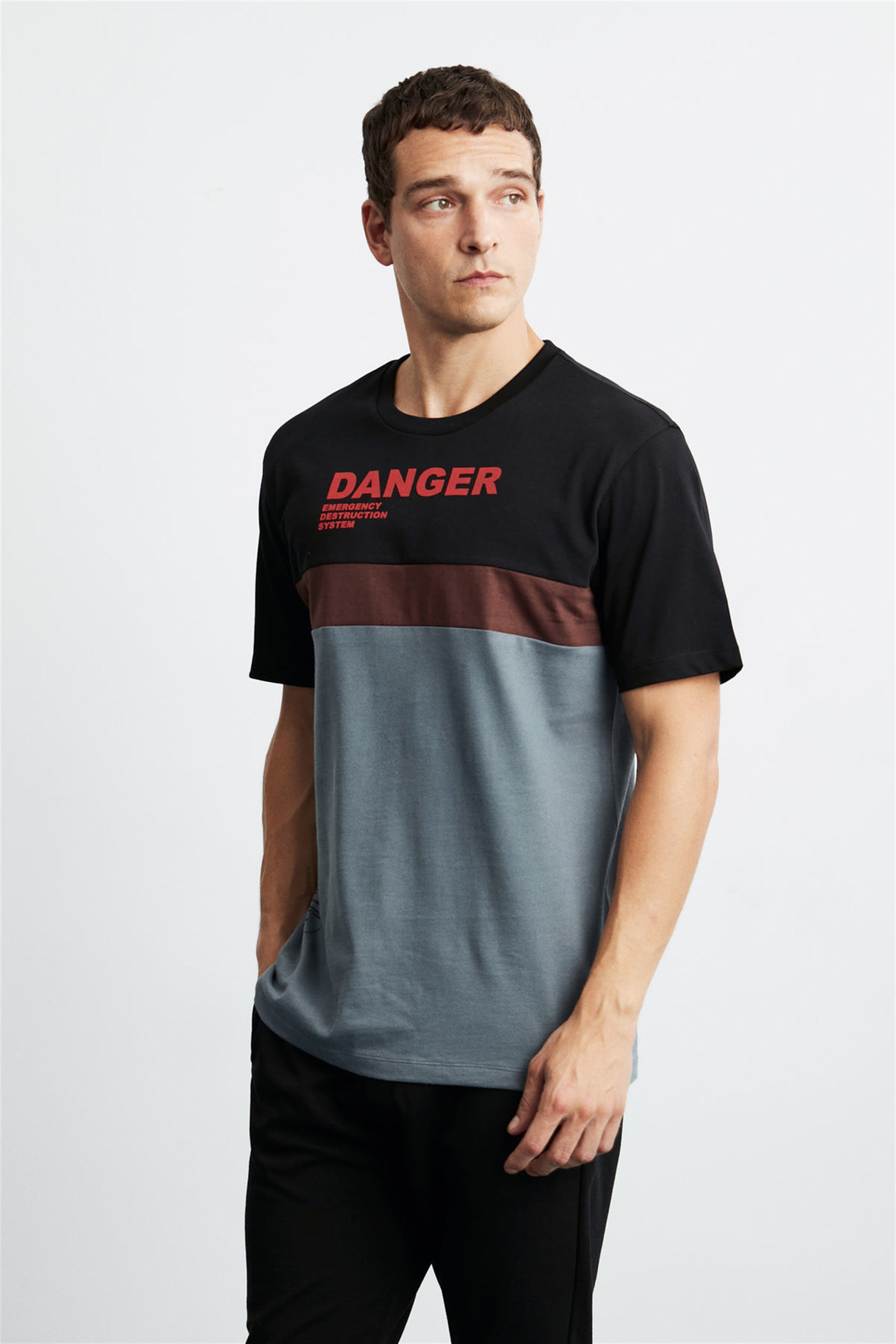PUG Erkek Siyah Baskılı Yuvarlak Yaka Comfort Fit T-Shirt