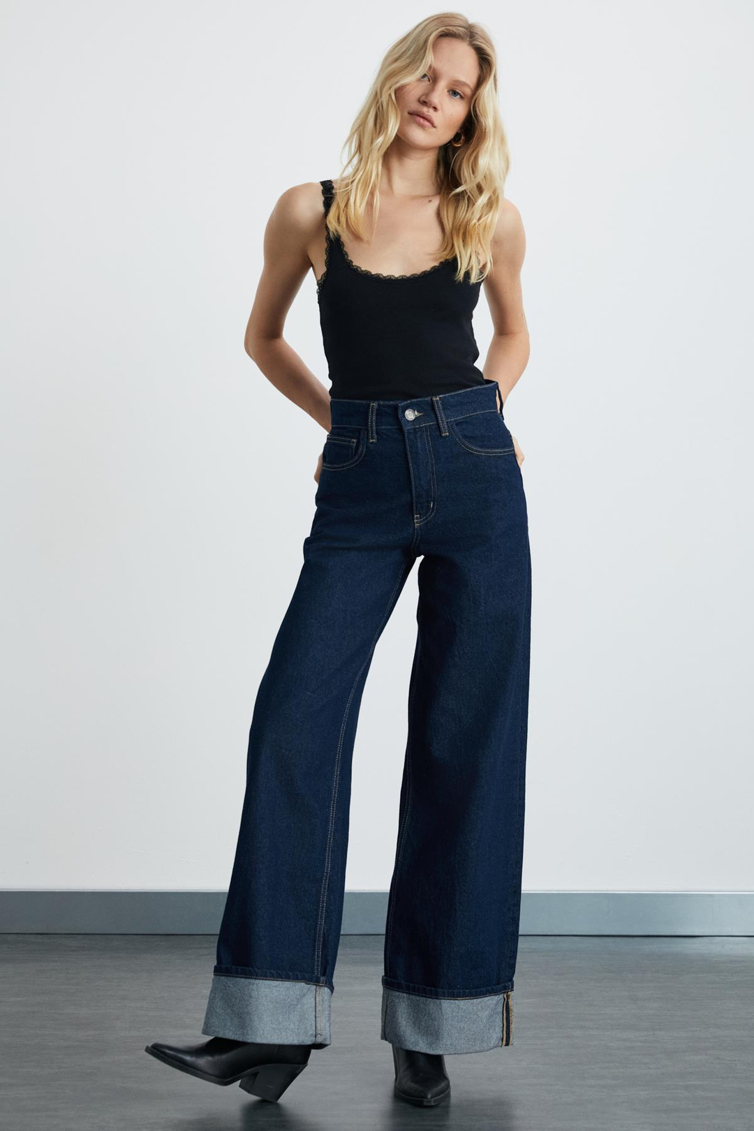 REINE Kadın Regular Fit Yüksek Bel Katlamalı Paça Detaylı Premium %100 Pamuk kot Mavi Jeans