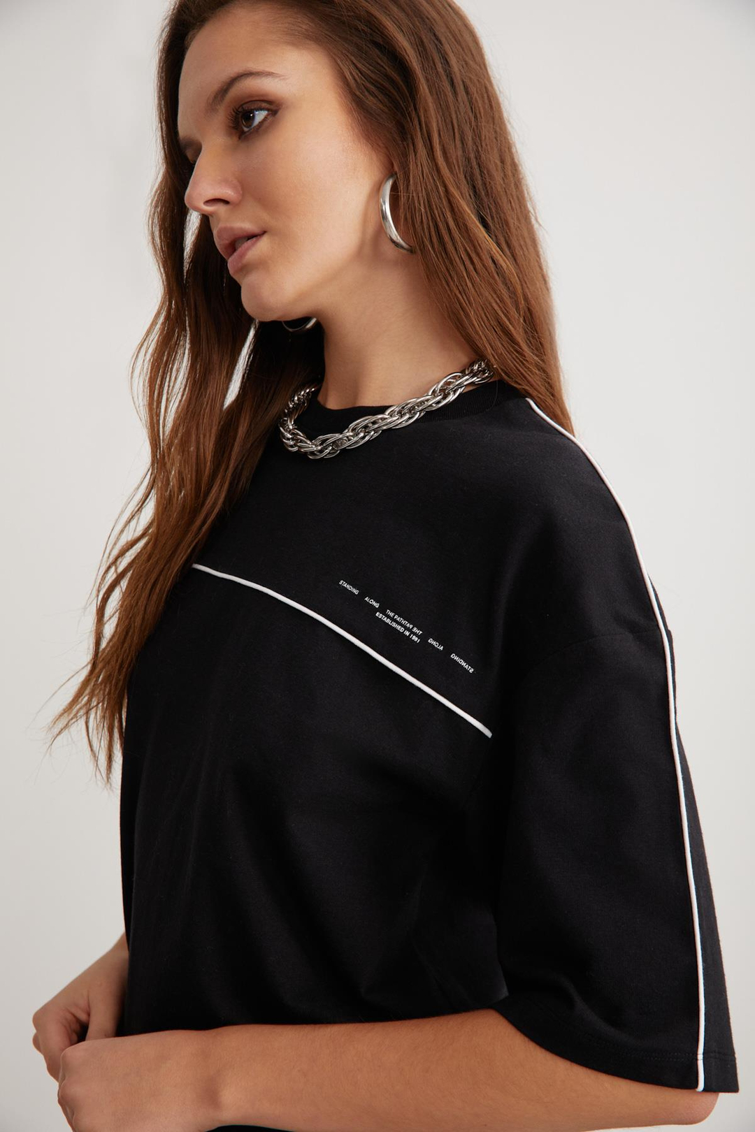 RODES  Relaxed Siyah Tekli T-Shirt