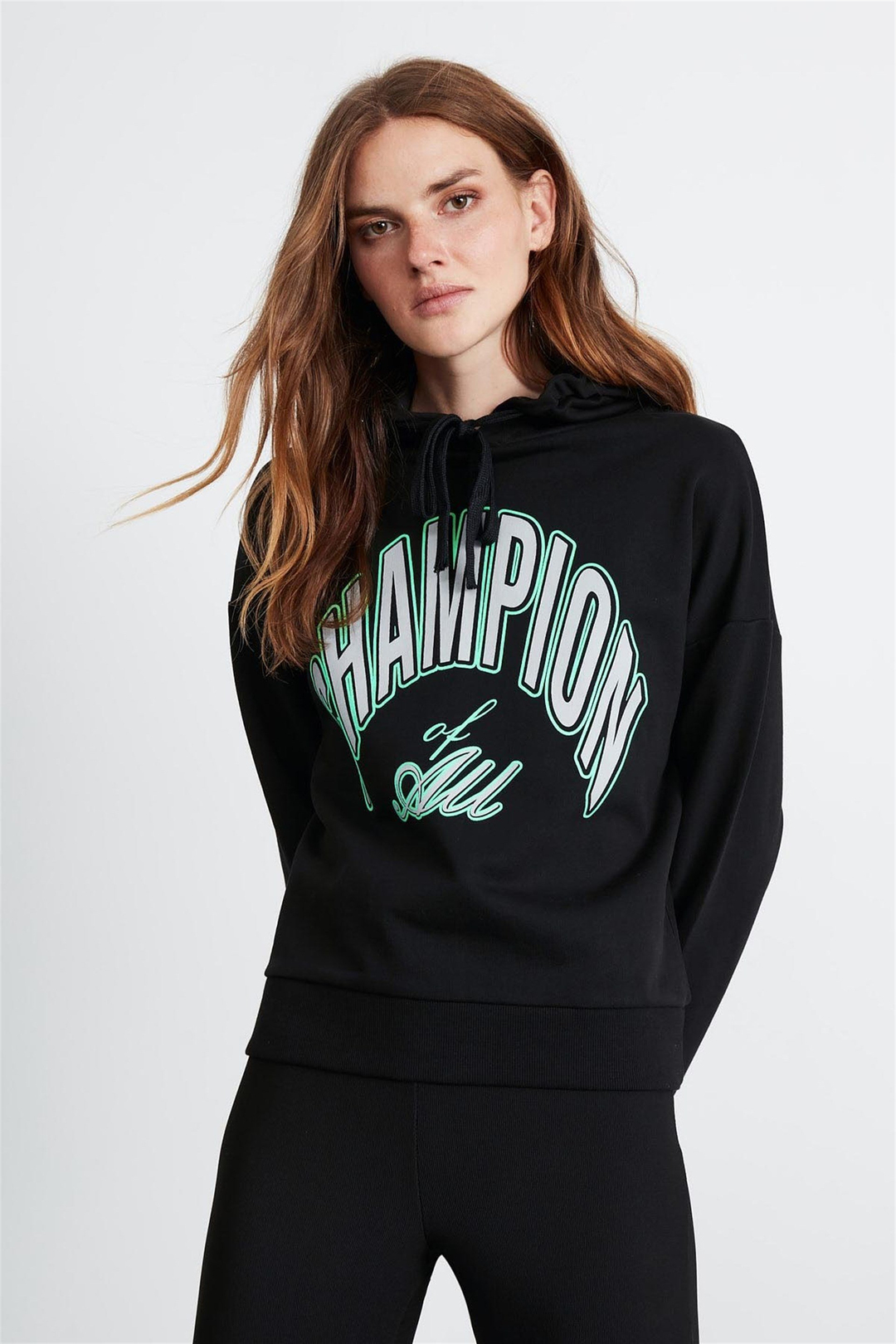 SERENITY Kadın Siyah Baskılı Kapüşonlu Oversize Sweatshirt
