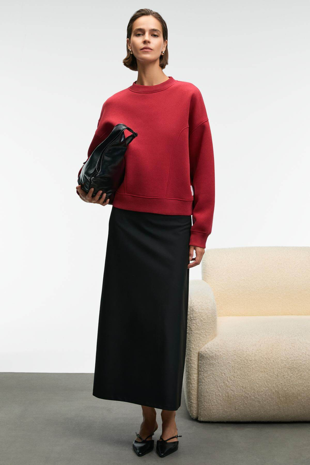 SERENYA Kadın Pamuklu Etiket Detaylı Bisiklet Yaka Kırmızı Sweatshirt