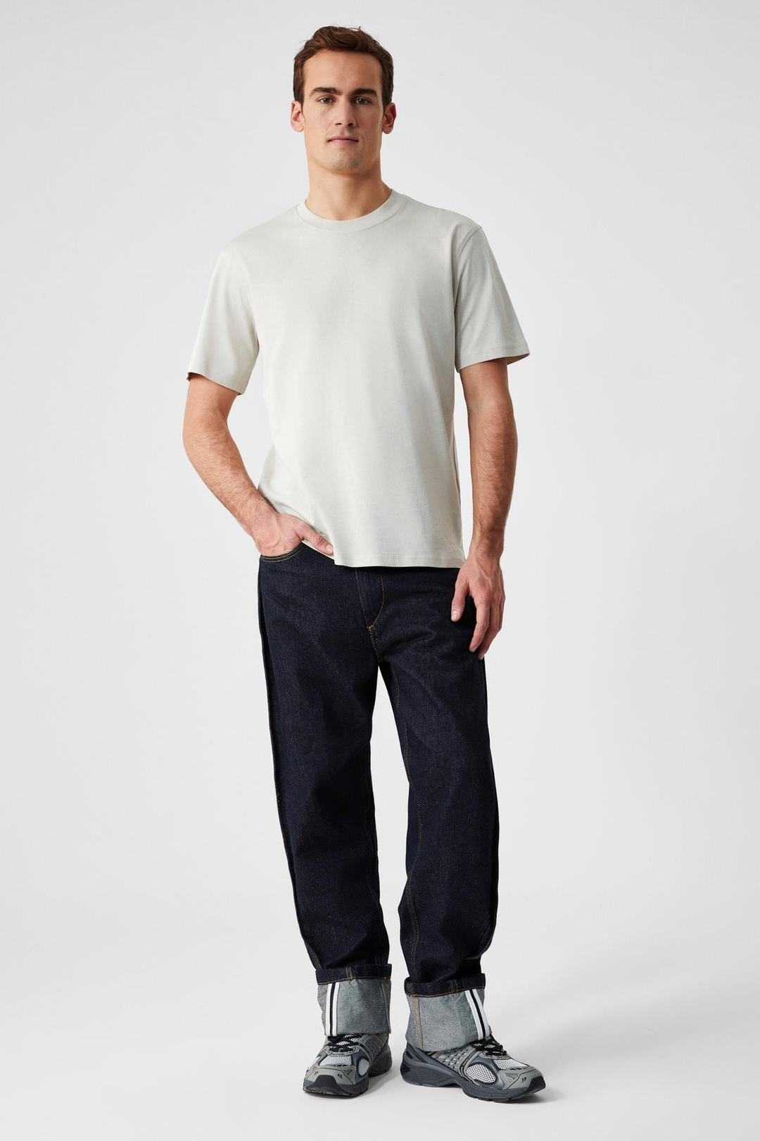 Solo Erkek %100 Organik Pamuklu Kalın Dokulu Comfort Fit Bisiklet Yakalı Açık Bej T-Shirt