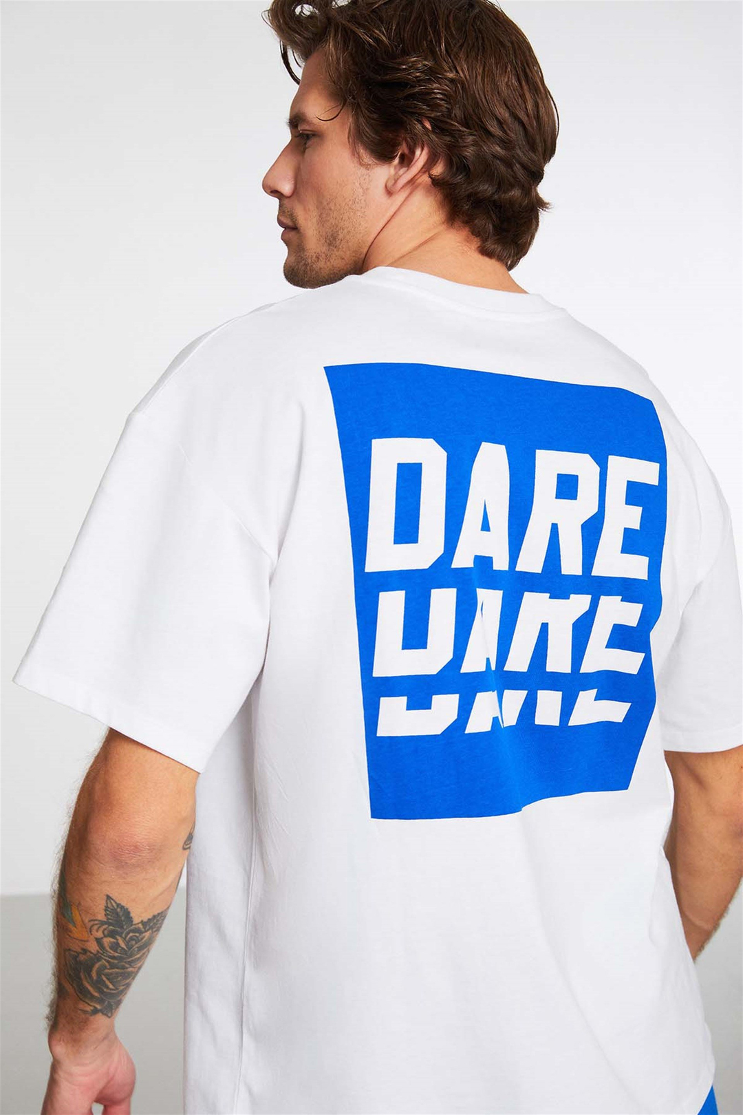SPOTLIGHT Örme Oversize Beyaz  T-Shirt