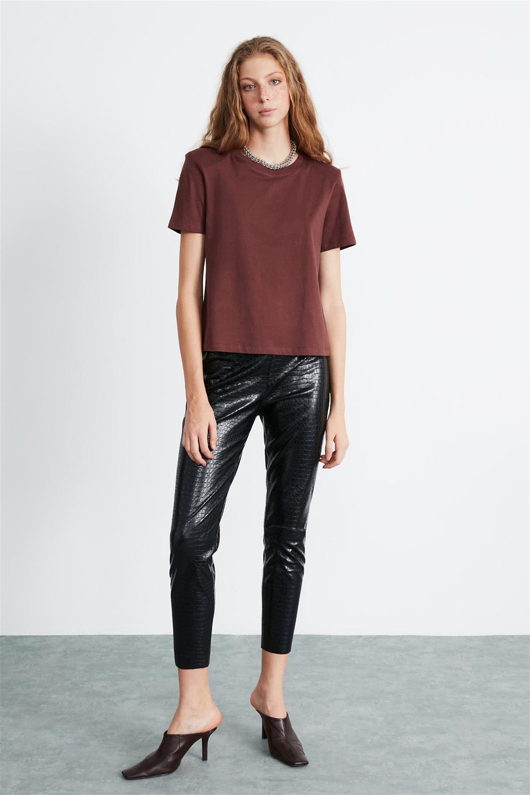 STELLA Kadın Bordo Düz Renk Yuvarlak Yaka Comfort Fit T-Shirt