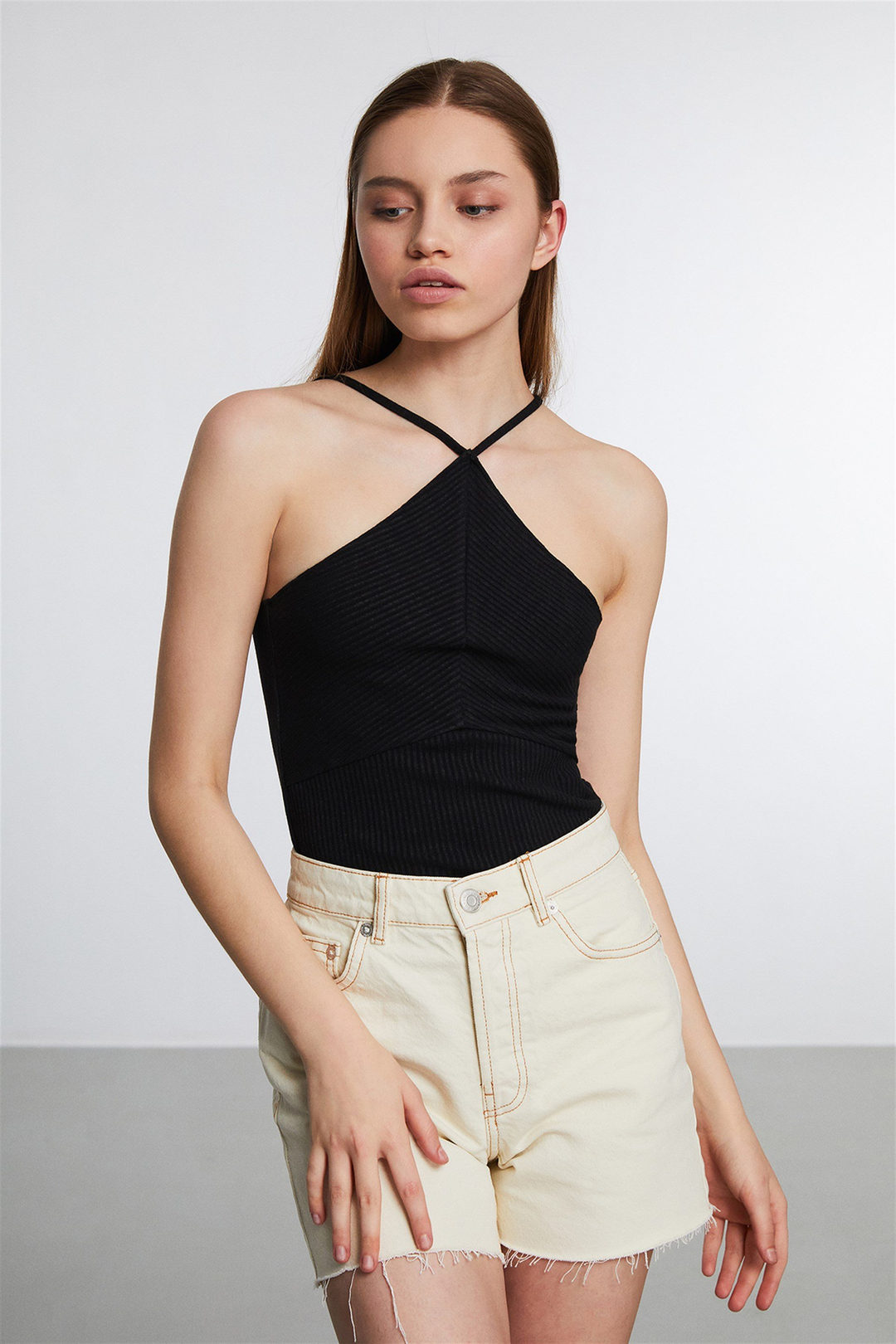 STOCKOLM Kadın Siyah Düz Renk Asimetrik Yaka Regular Fit Bluz