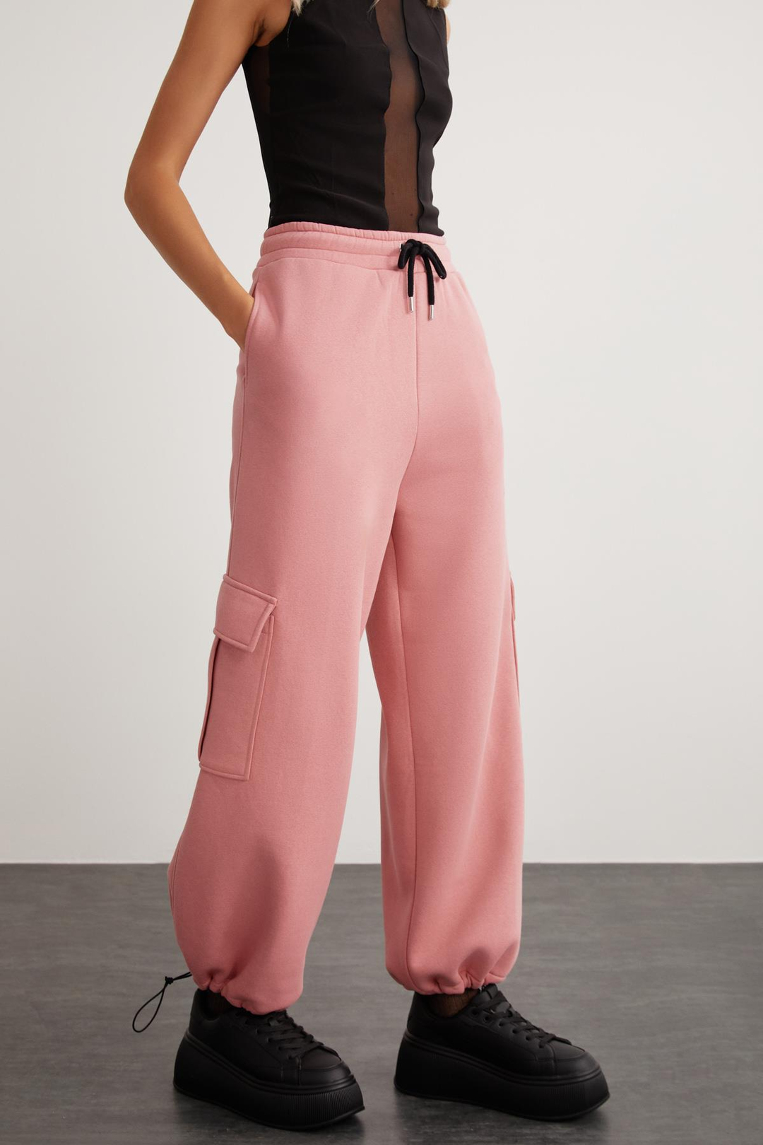 TEGAN  Relaxed Pembe Tekli Eşofman Altı