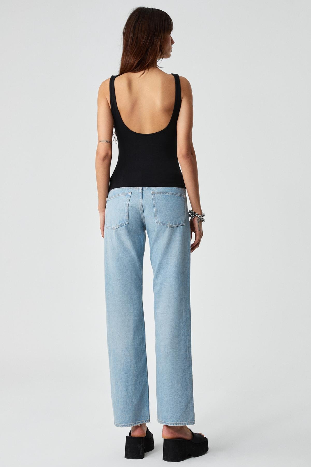 TRESAS Kadın Slim Askılı Yaka Astarlı İnce Kısa Siyah Bluz