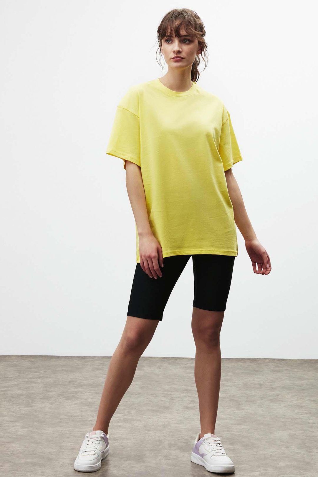 VERA Oversize Yuvarlak Yaka Sarı T-Shirt