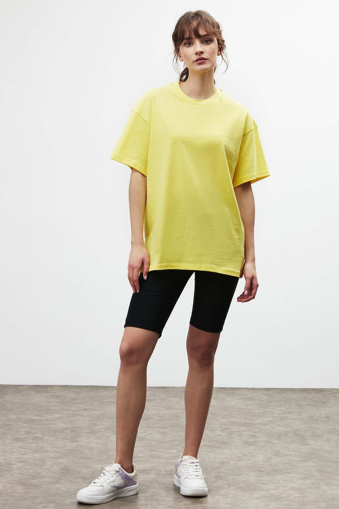 VERA Oversize Yuvarlak Yaka Sarı T-Shirt