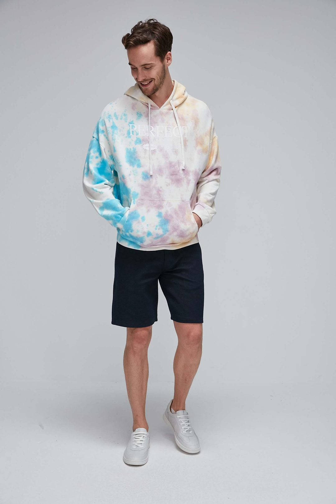 Wyatt Dokuma Ekru Ekru Sweatshirt