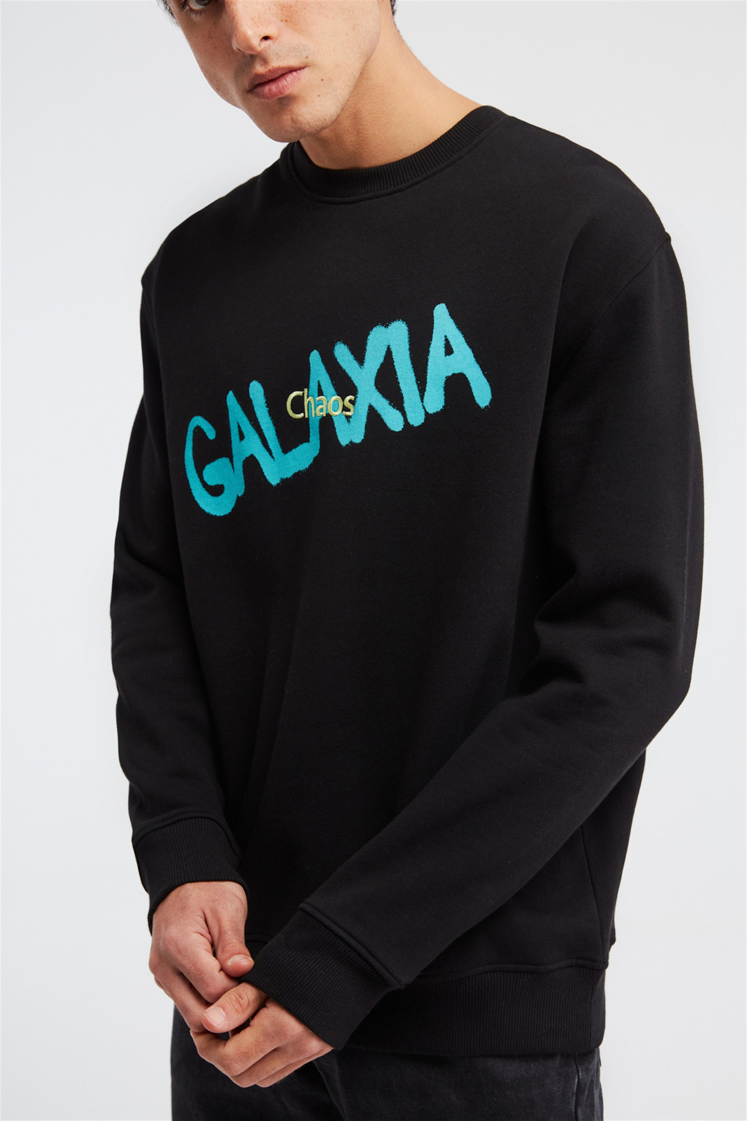 YEET Erkek Siyah Baskılı ve Nakışlı Yuvarlak Yaka Comfort Fit Sweatshirt
