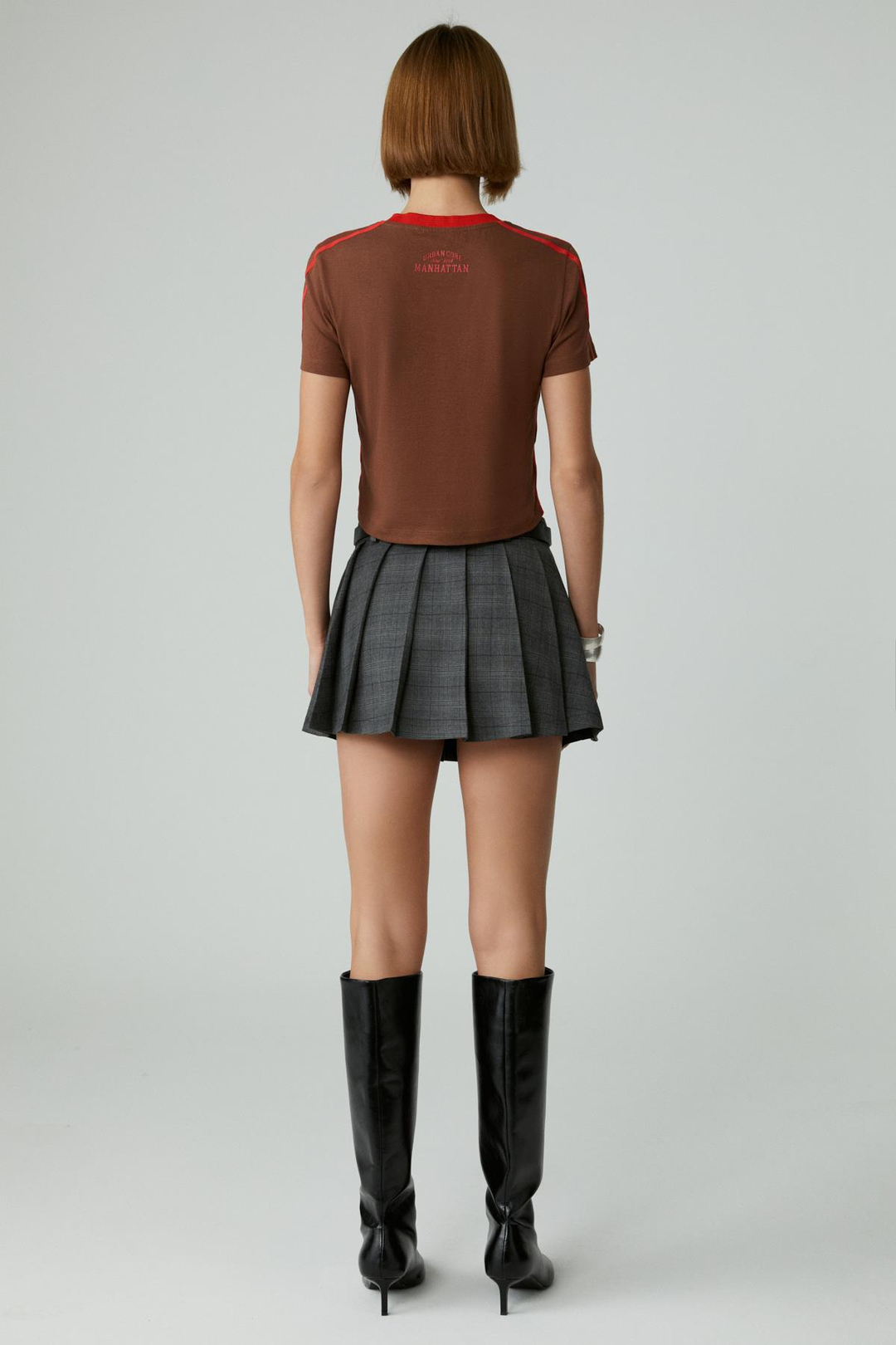 YEIDY Kadın Slim Baskılı Kısa Kol Asimetrik Yaka Kahverengi T-Shirt