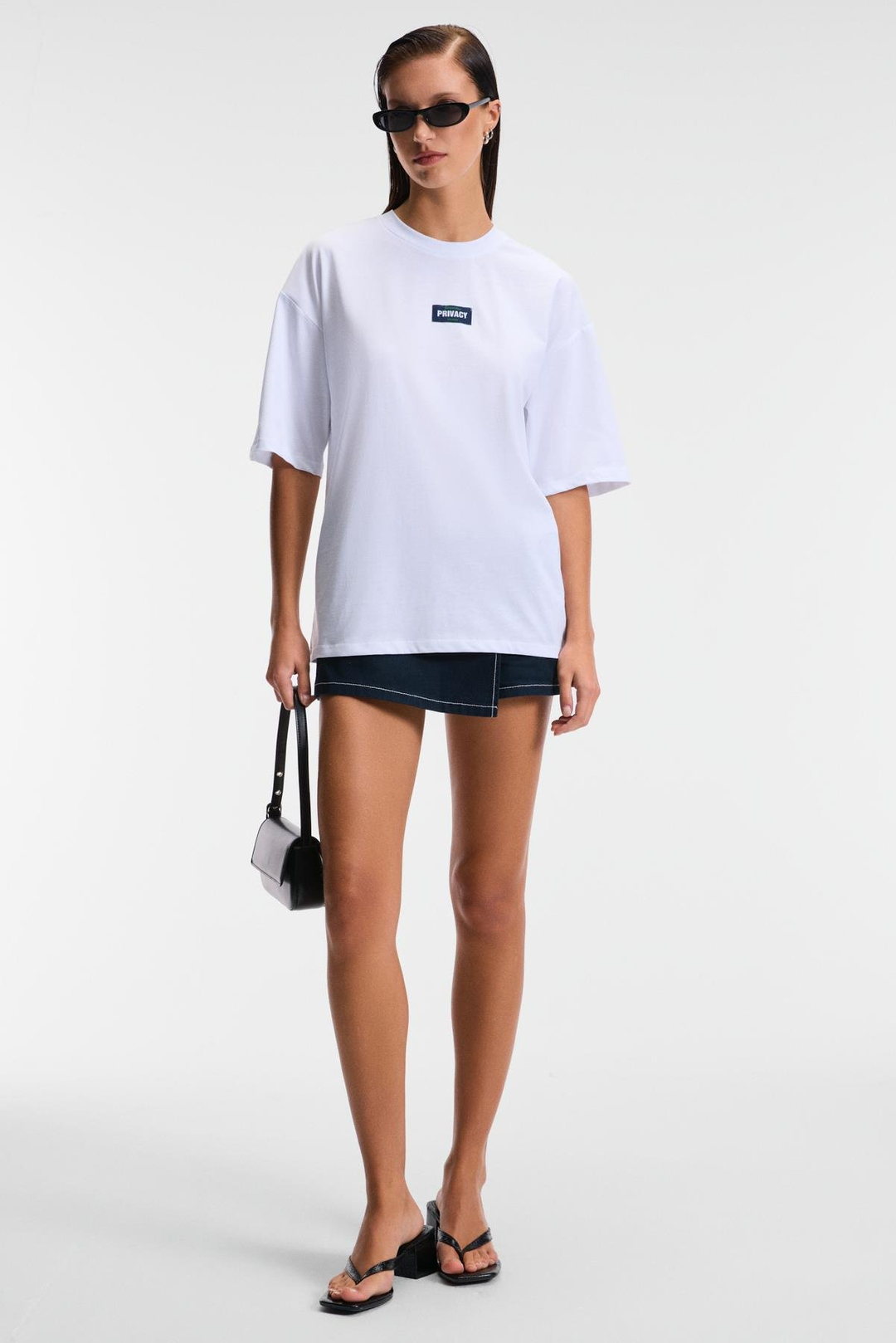 ZEYLINA Kadın %100 Pamuk Baskılı Regular Fit Kısa Kollu Bisiklet Yaka Beyaz T-Shirt