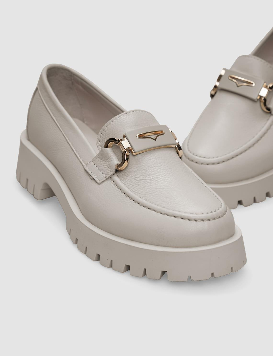 % 100 Hakiki Deri Bej Kadın Ayakkabı