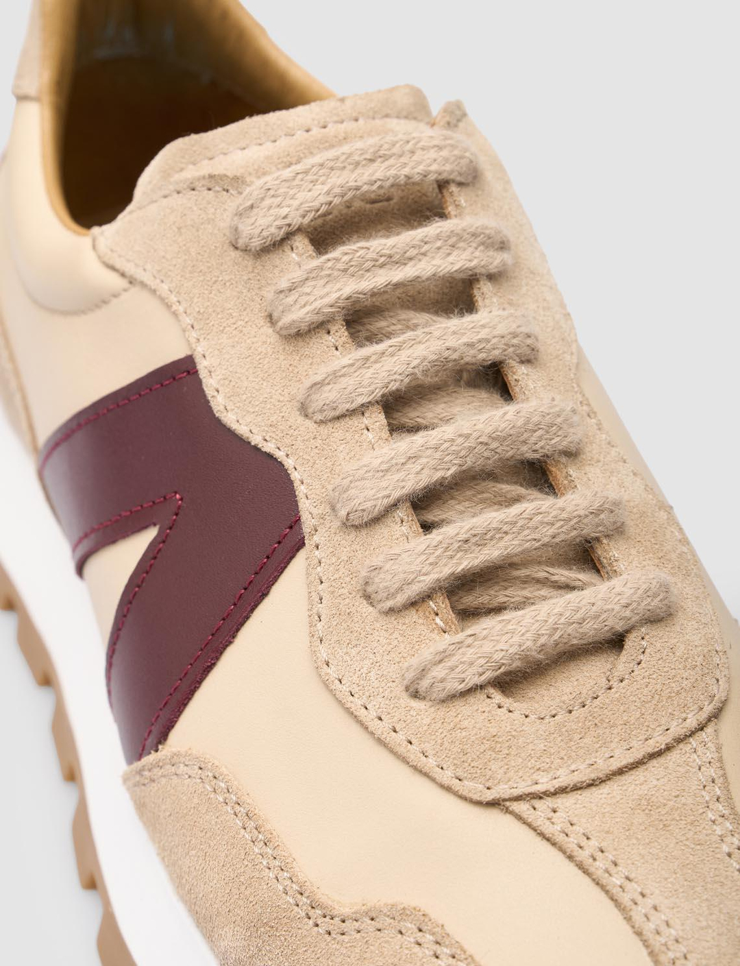 %100 Hakiki Deri Bej Kadın Ayakkabı