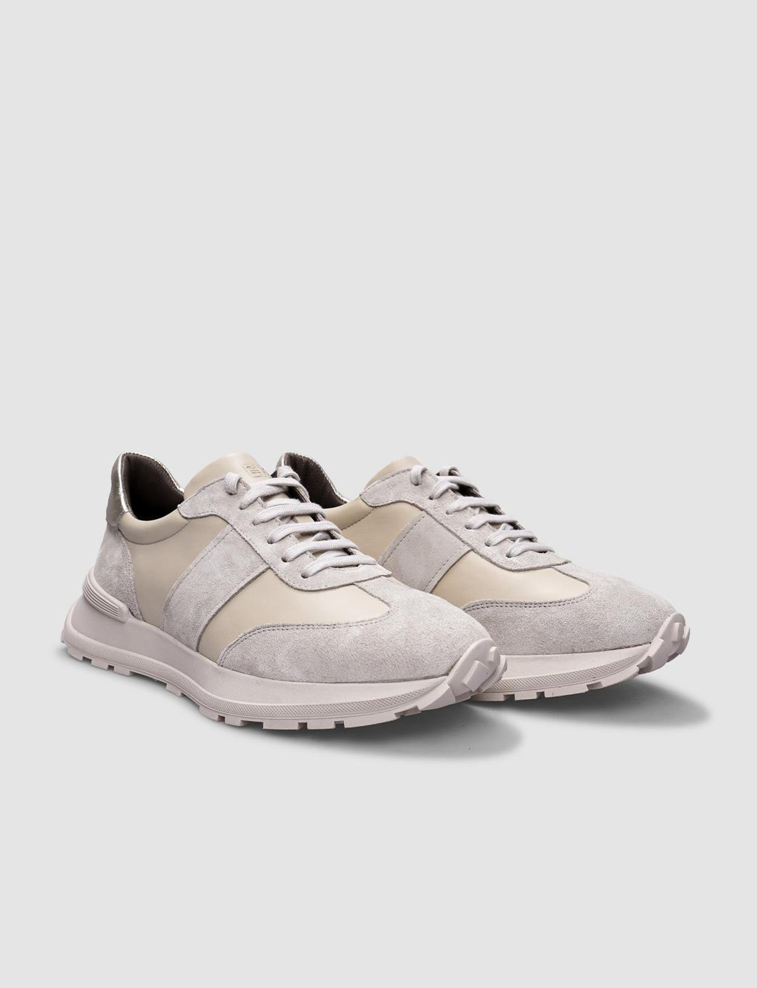 %100 Hakiki Deri Bej Kadın Ayakkabı