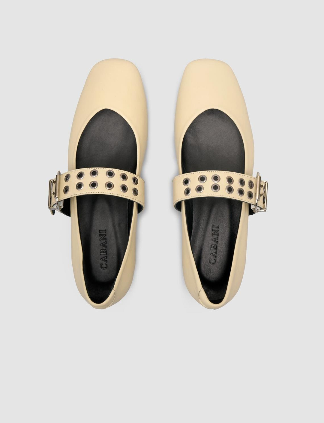 %100 Hakiki Deri Bej Kadın Ayakkabı