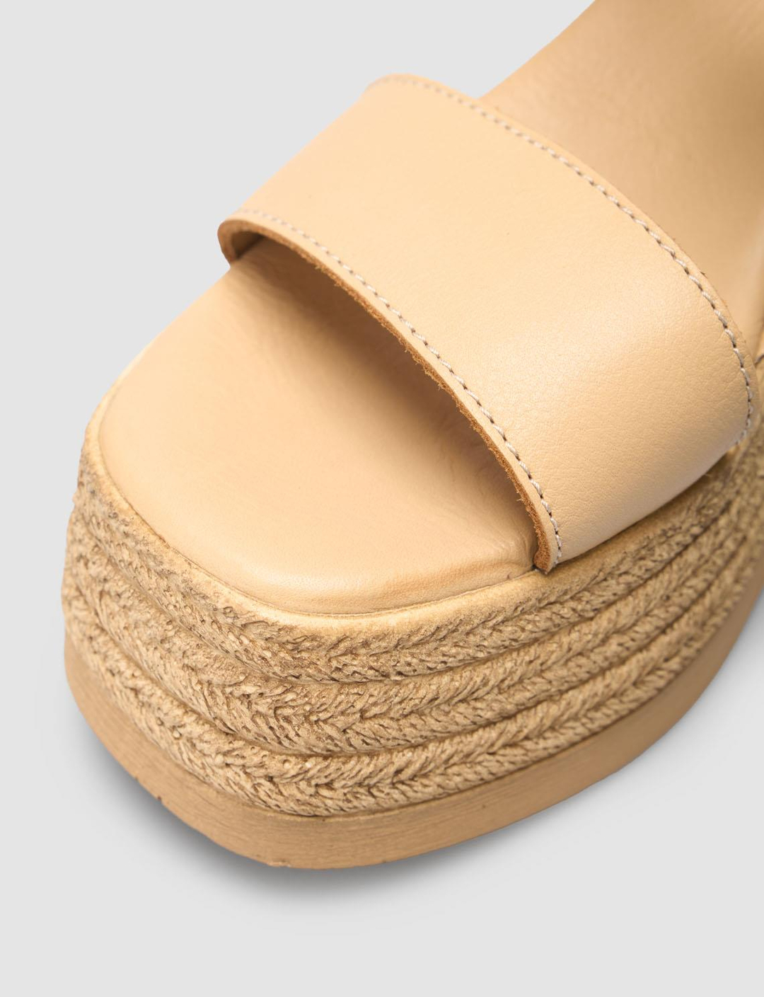 %100 Hakiki Deri Bej Kadın Sandalet