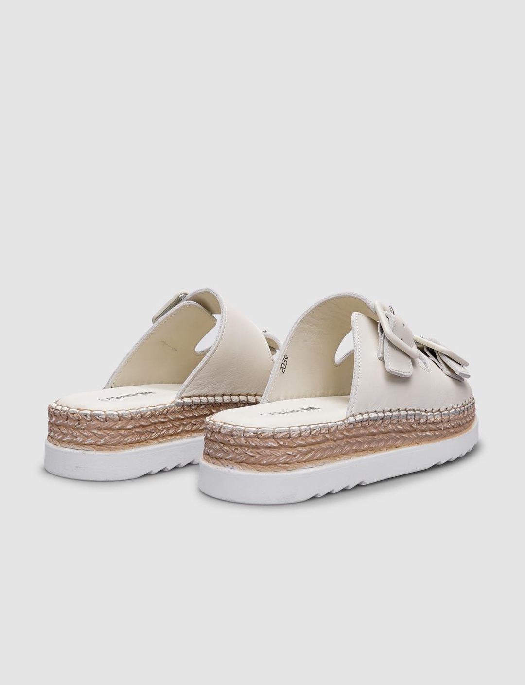 %100 Hakiki Deri Bej Kadın Terlik