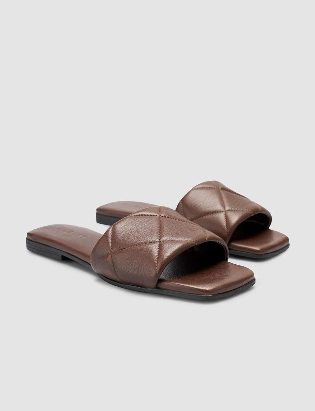 %100 Hakiki Deri Kahverengi Kadın Terlik