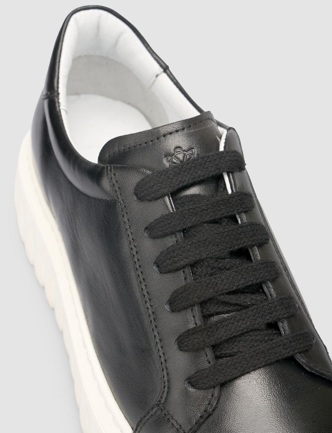 %100 Hakiki Deri Siyah Kadın Ayakkabı