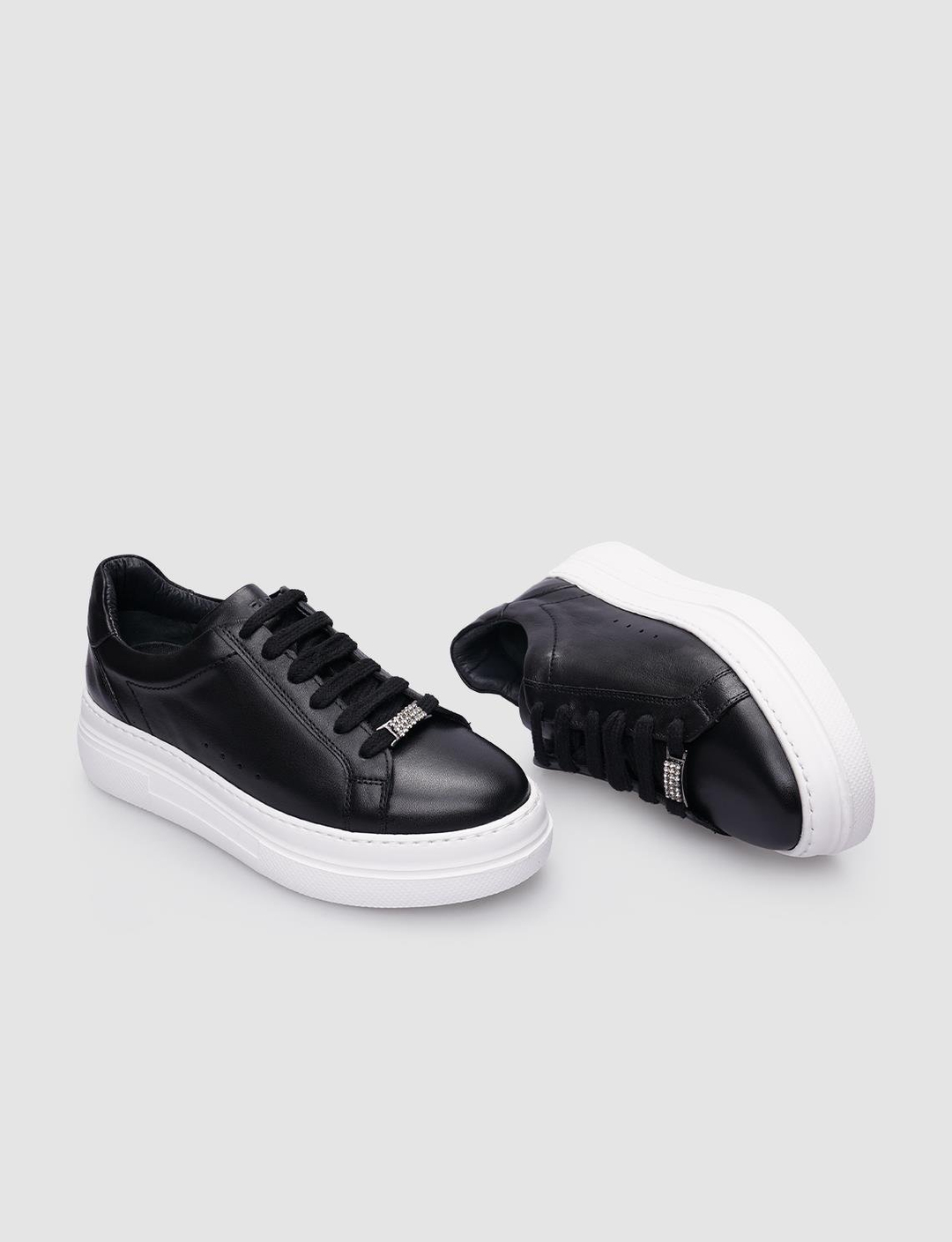 %100 Hakiki Deri Siyah Kadın Ayakkabı