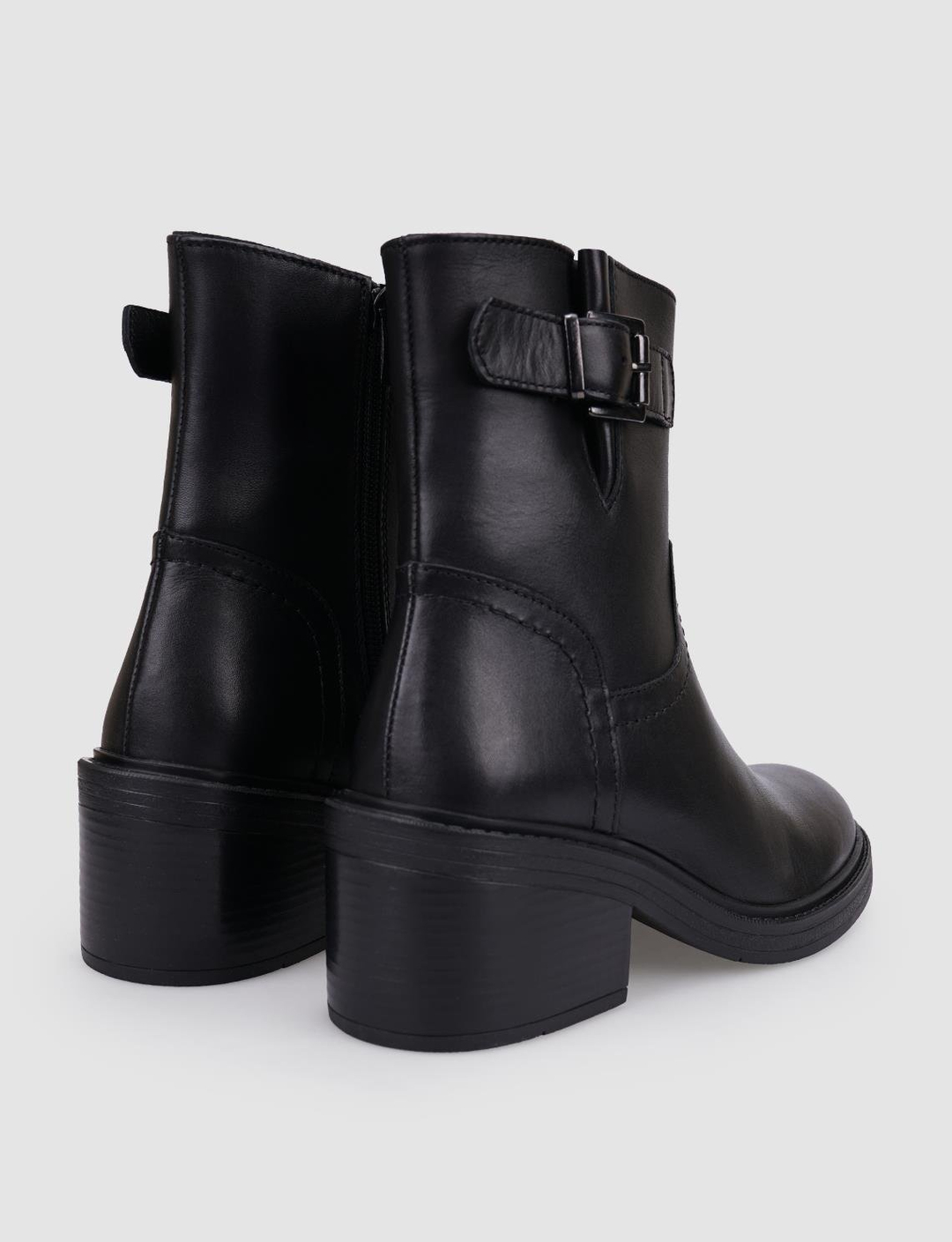 %100 Hakiki Deri Siyah Kadın Bot