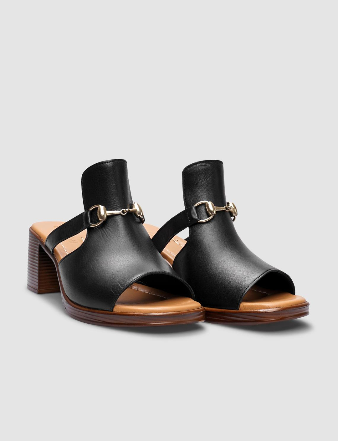 %100 Hakiki Deri Siyah Kadın Terlik