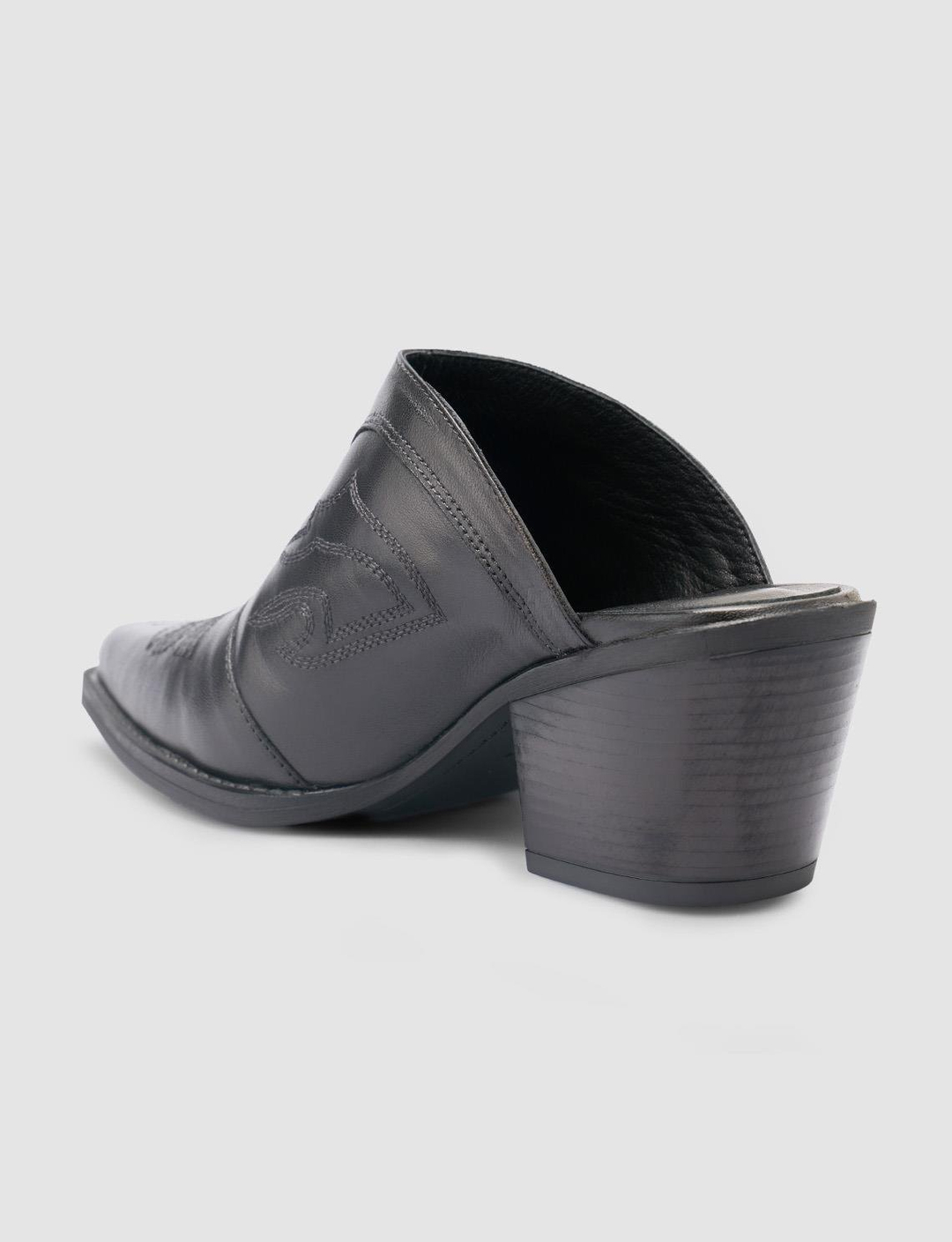 %100 Hakiki Deri Siyah Kadın Terlik