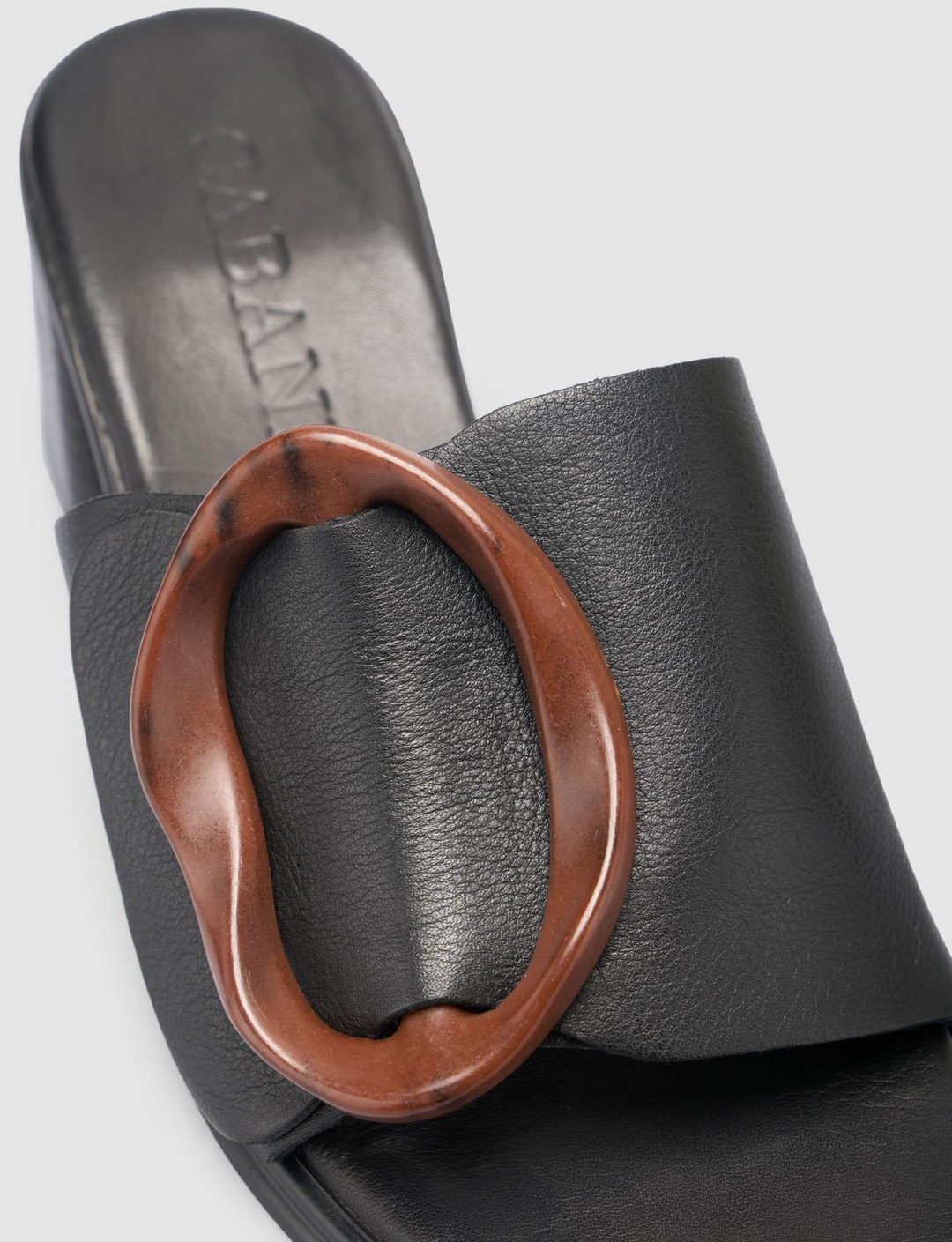 %100 Hakiki Deri Siyah Kadın Terlik