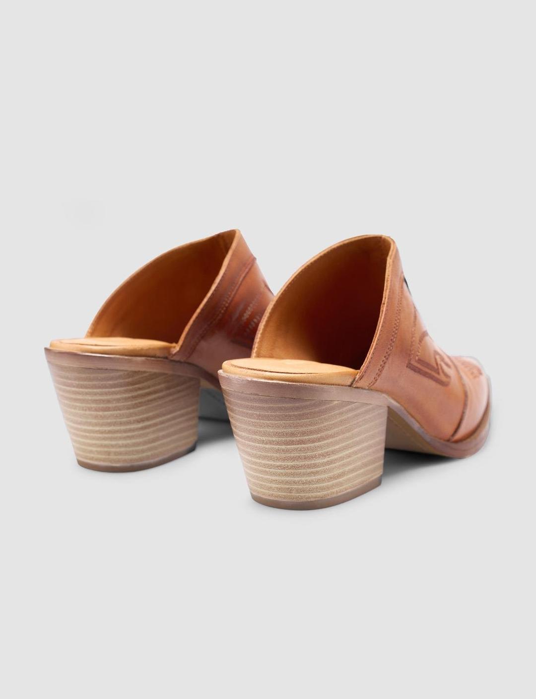 %100 Hakiki Deri Taba Kadın Terlik