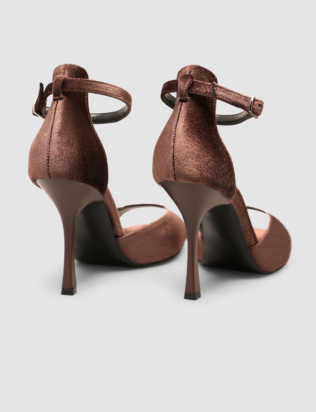 2025-FW-Mevsimlik-Kadın-Ayakkabı