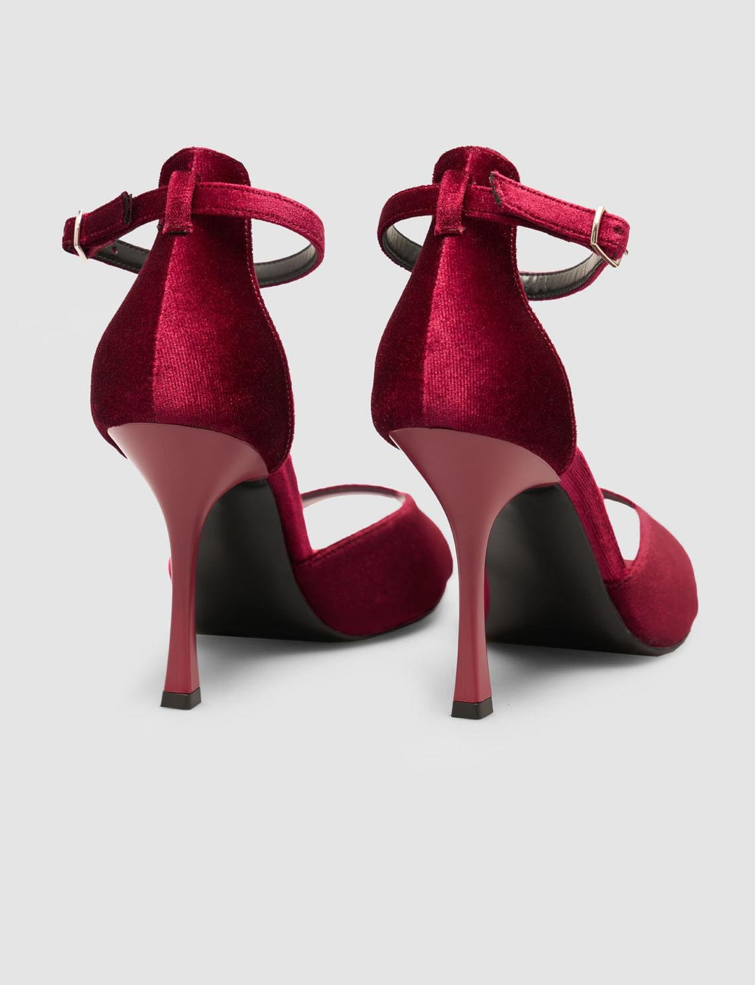 2025-FW-Mevsimlik-Kadın-Ayakkabı