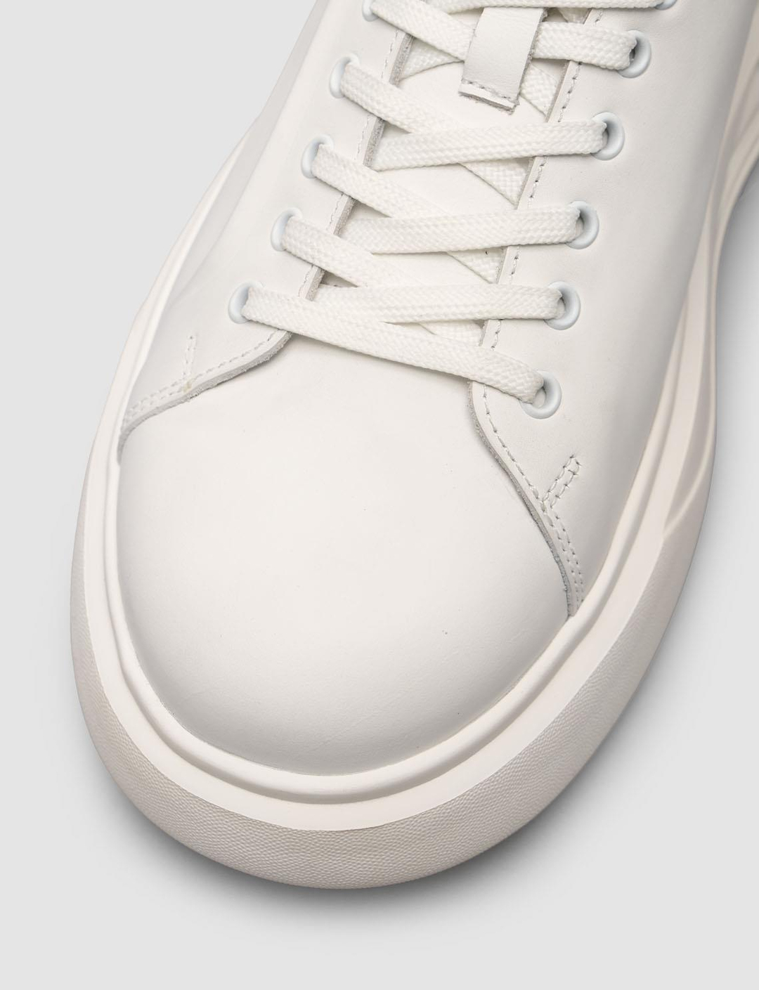 2025-Mevsimlik-Erkek-Ayakkabı