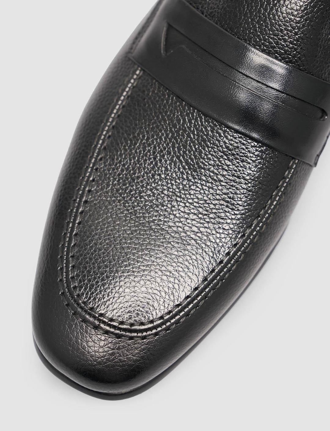 2025-Mevsimlik-Erkek-Ayakkabı