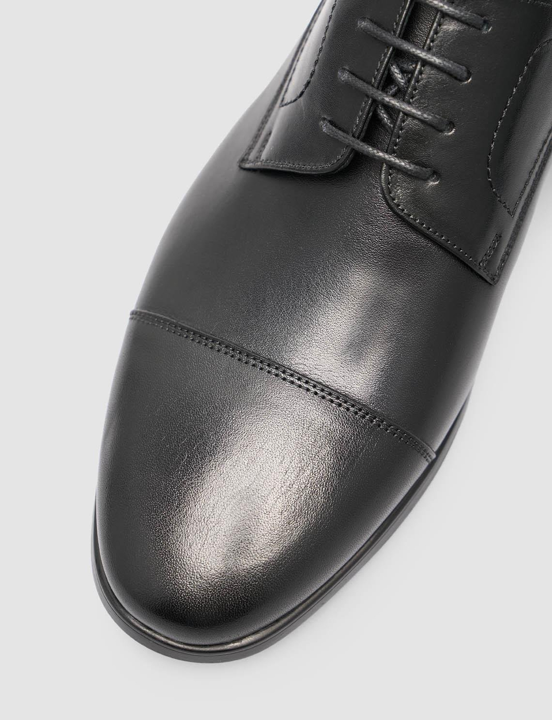 2025-Mevsimlik-Erkek-Ayakkabı